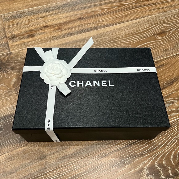 Chanel classic cap toe slingback 36C - Picture 3 of 3